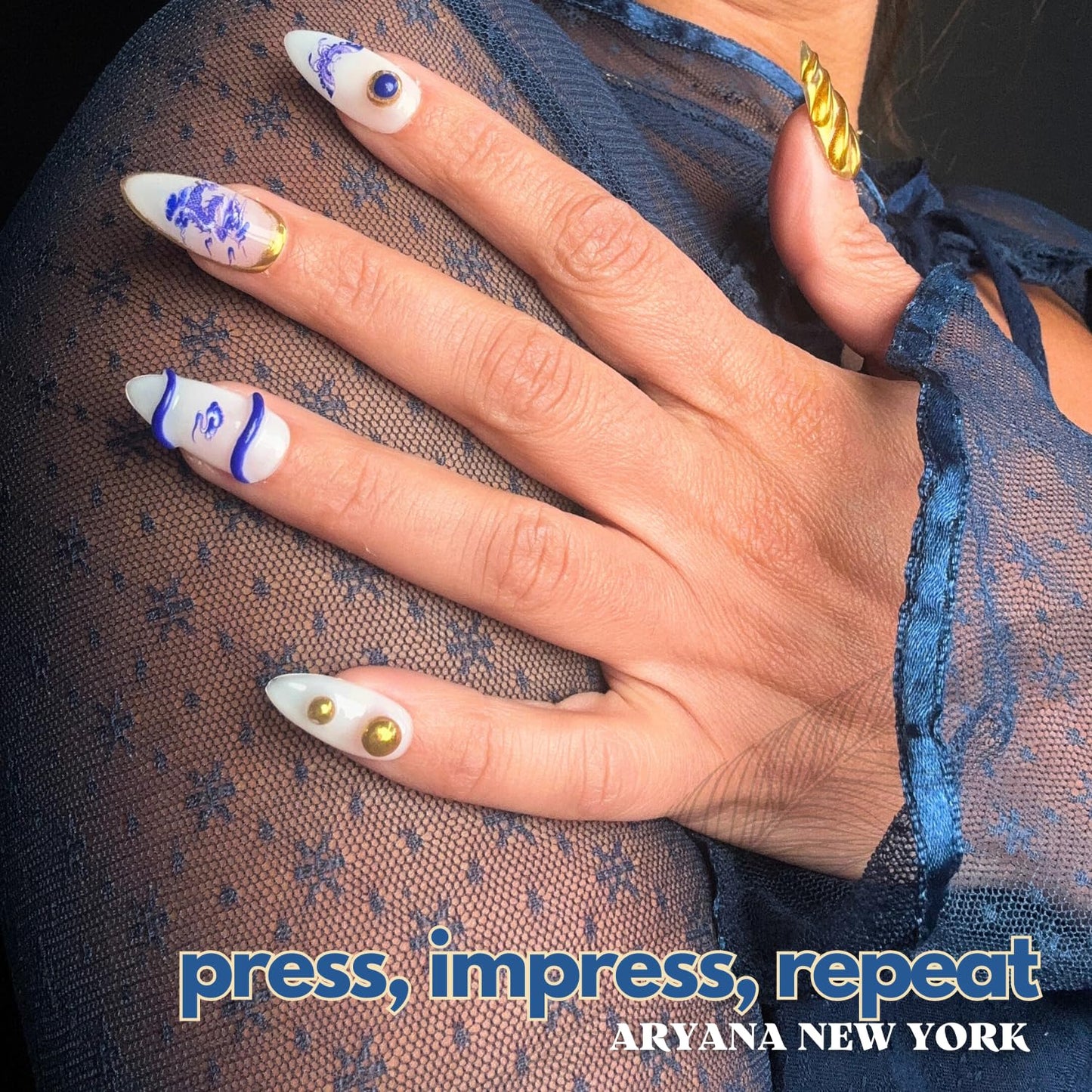 ARYANA NEW YORK Handmade Press On Nails - Blue Dragon Chinese Pottery